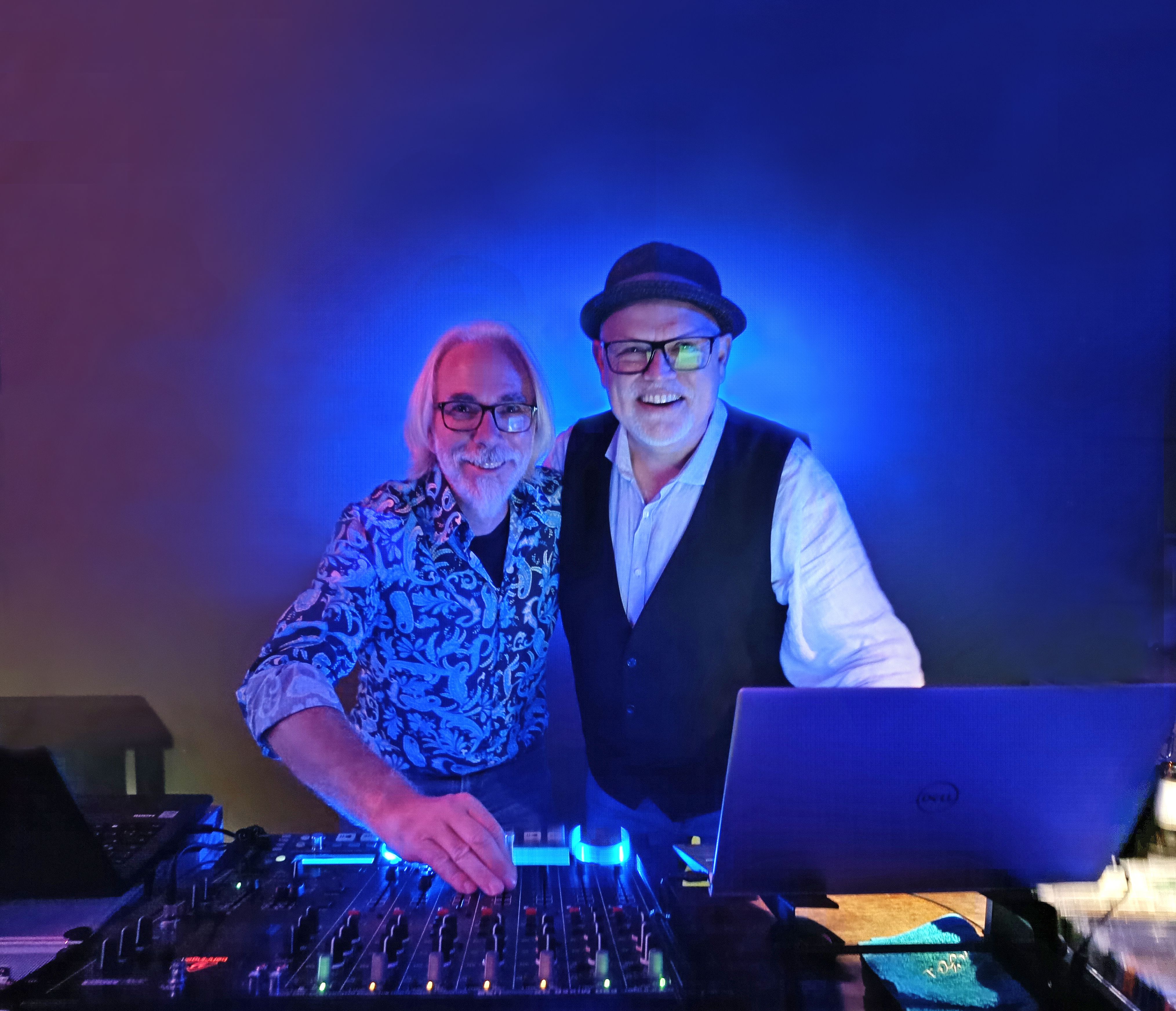 Silberfuchs Connection Background